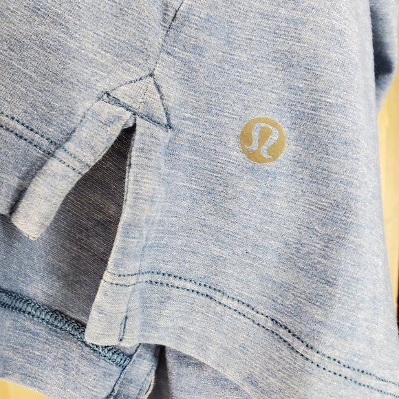 Lululemon polo - Picture 3 of 4